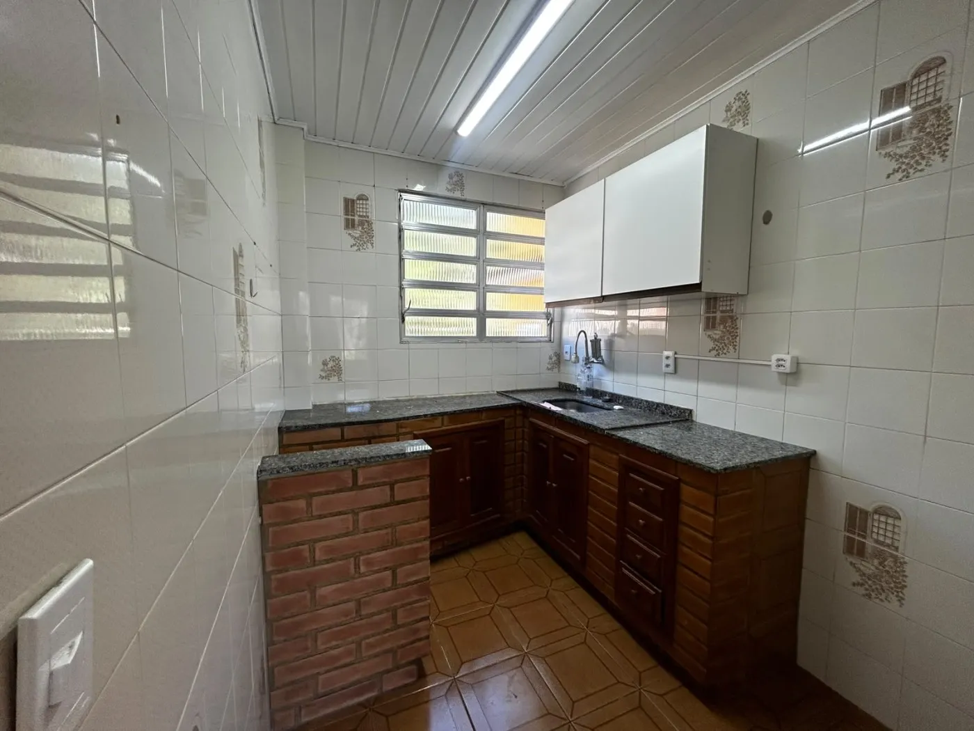Imagem Apartamento para Venda em Petrópolis / RJ no bairro Quarteirão Brasileiro