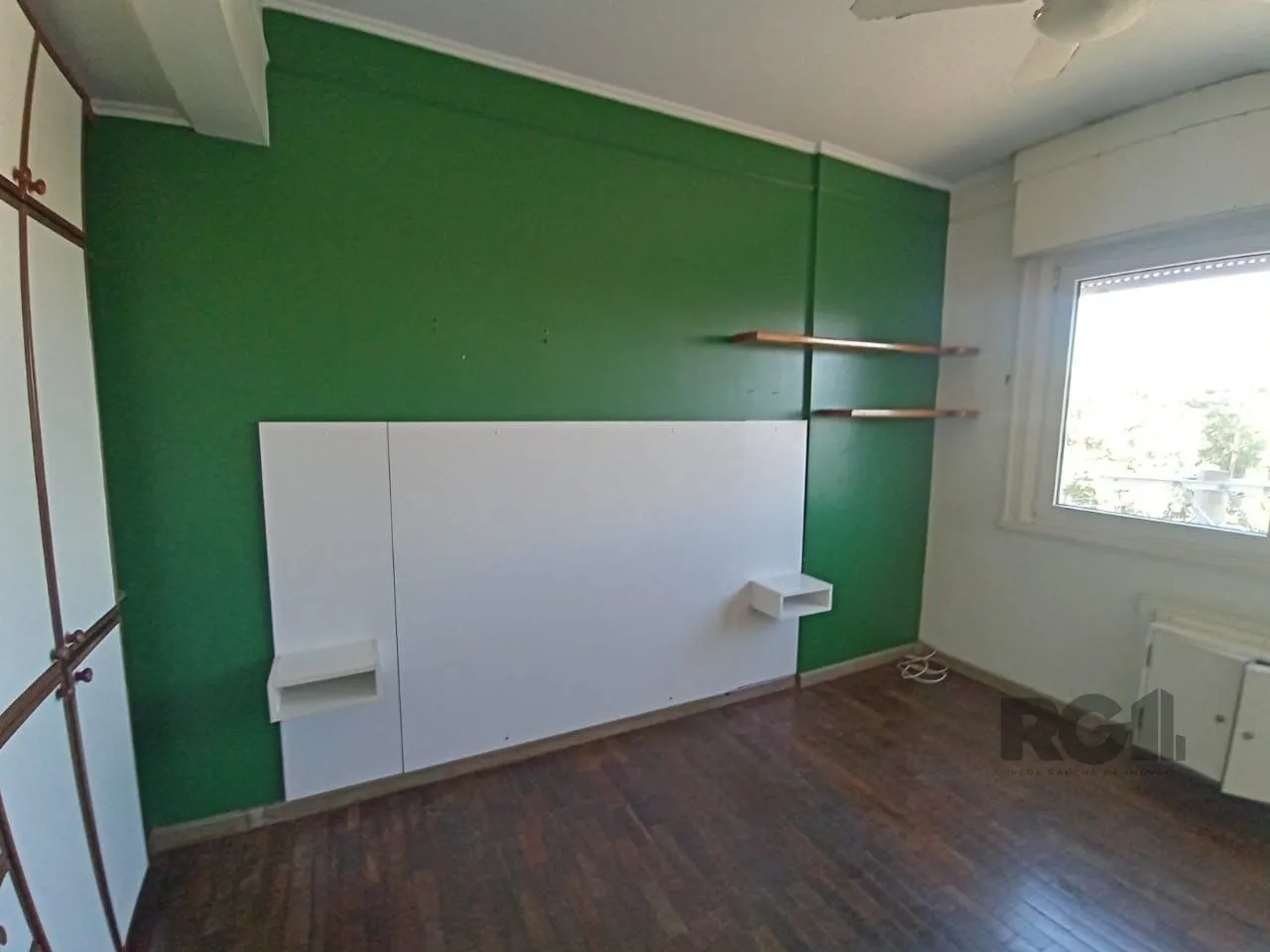 Imagem Apartamento para Venda - 129.16m², 5 dormitórios, 1 vaga - Petrópolis