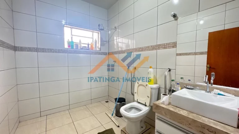 Imagem Casa grande no bairro Iguaçu