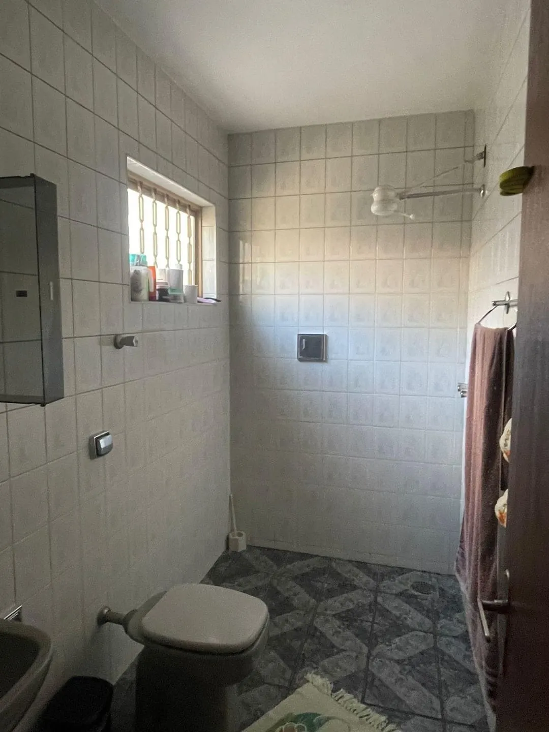 Imagem Casa à venda, Residencial e Comercial Vila Verde, Pindamonhangaba, SP