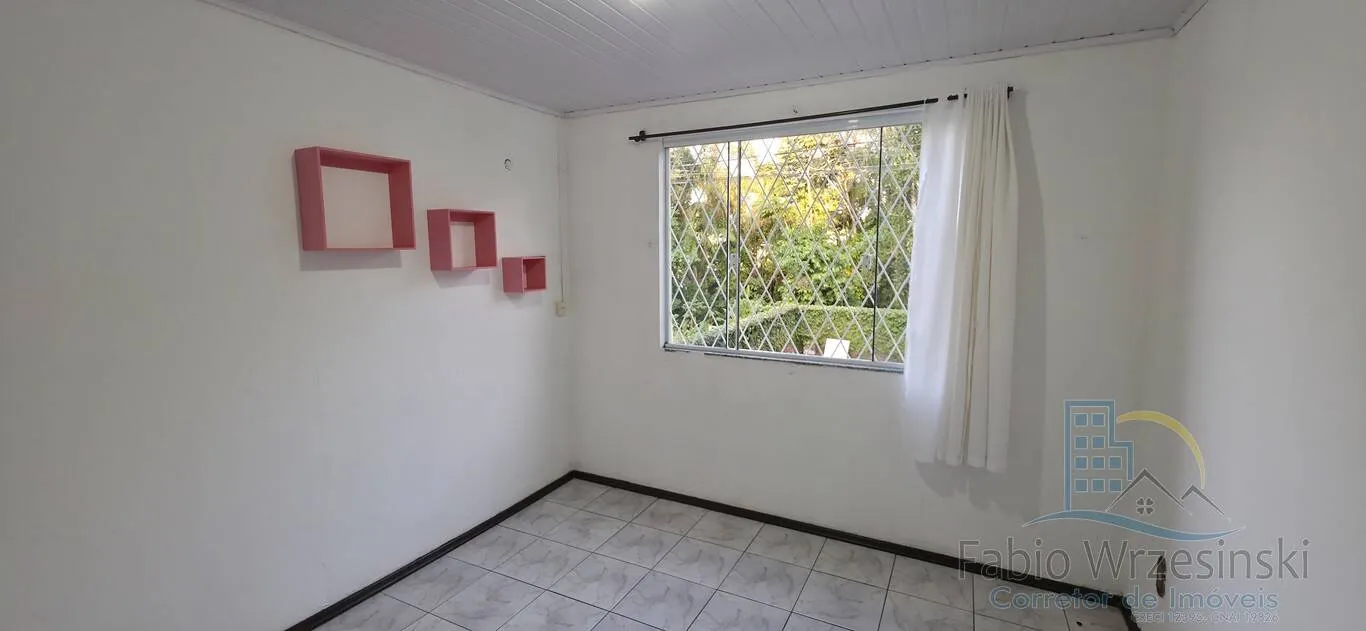 Imagem Casa Averbada à Venda no Bairro Itaum, 4 dormitórios