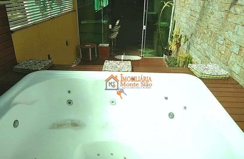 Imagem Sobrado com 3 dormitórios à venda, 190 m² por R$ 721.000,00 - Jardim Paulista - Guarulhos/SP