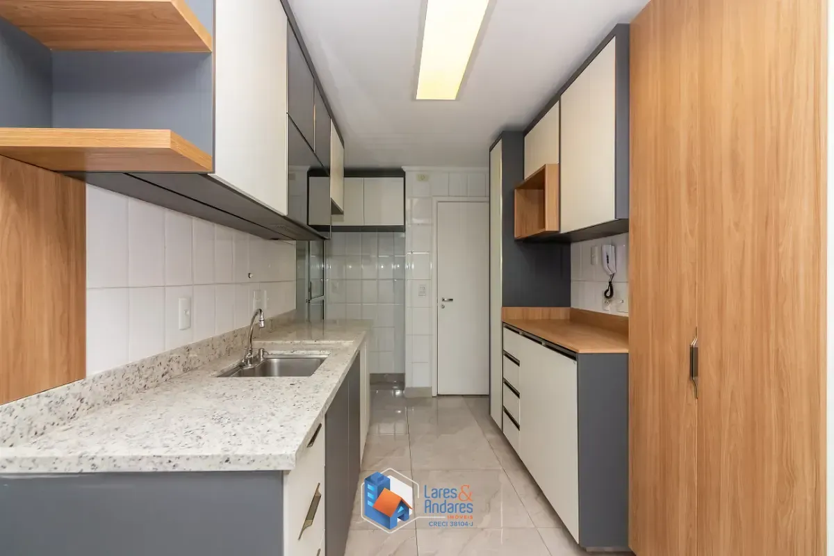 Imagem Apartamento para venda em Santo Amaro com 3 quartos, sendo 1 suíte, 94m²