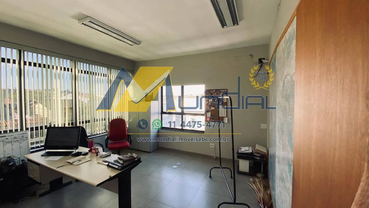 Imagem Galpão Comercial com 399m² à Venda por R$ 2,9 Milhões