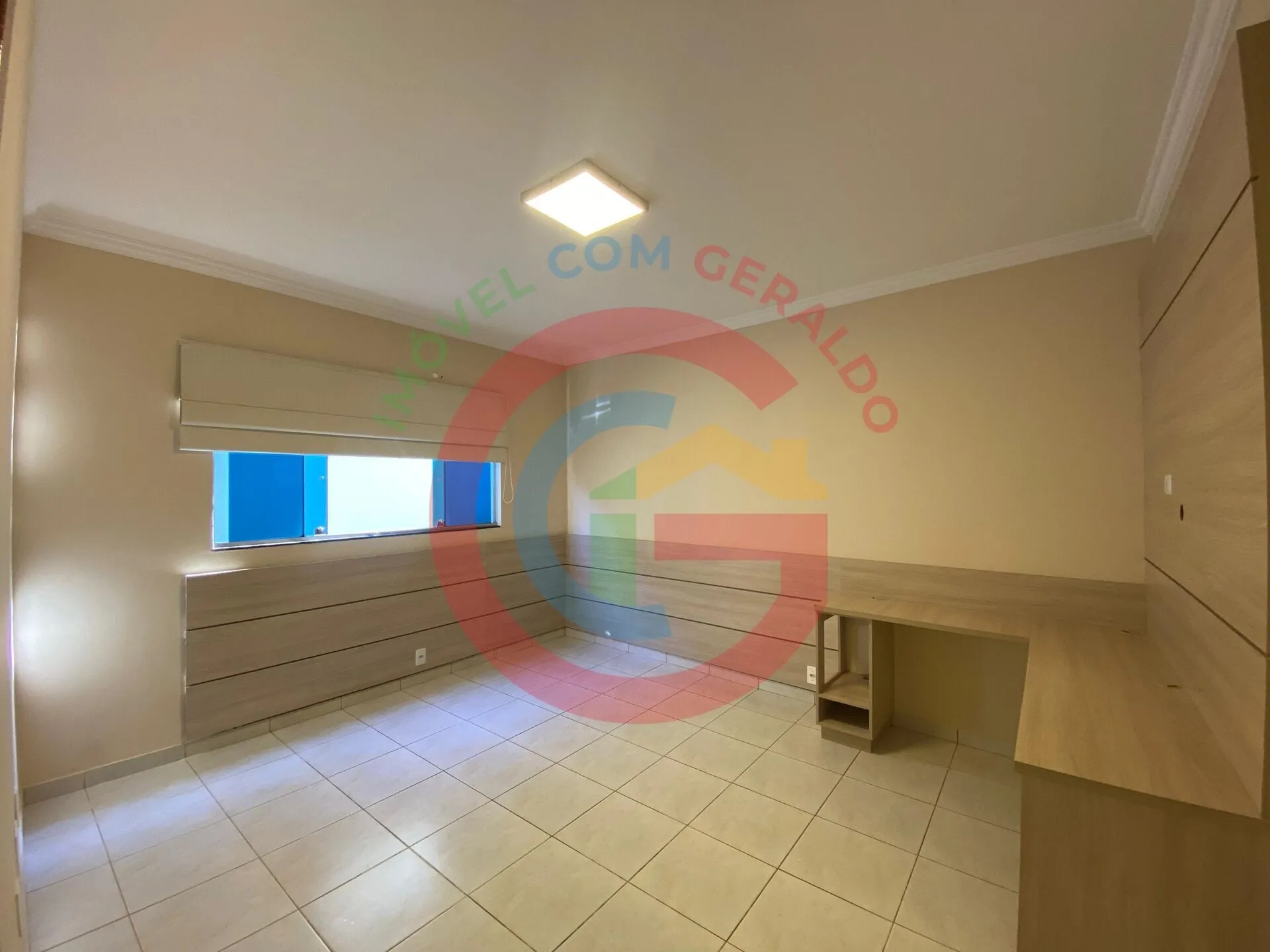 Imagem Casa 3Q (1 suíte) - Próx. Assembleia, Fórum Civel, Alphaville, Plateau D'or