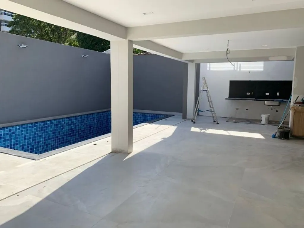 Imagem CASA COM 525,00 m² - CANTO DO FORTE - PRAIA GRANDE SP