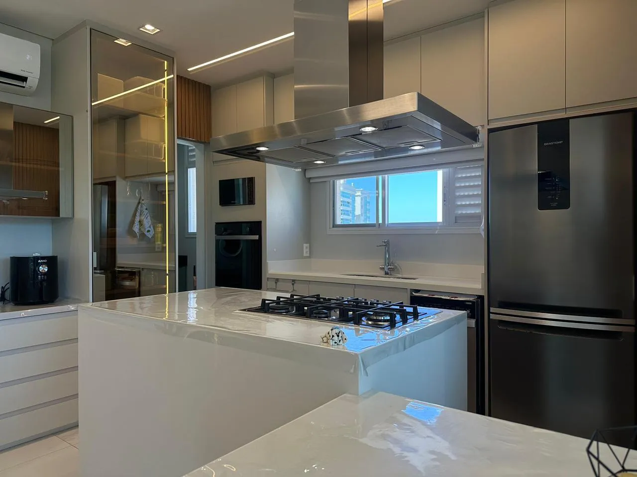 Imagem Apartamento à venda com 115m2 por R$ 2.390.000,00