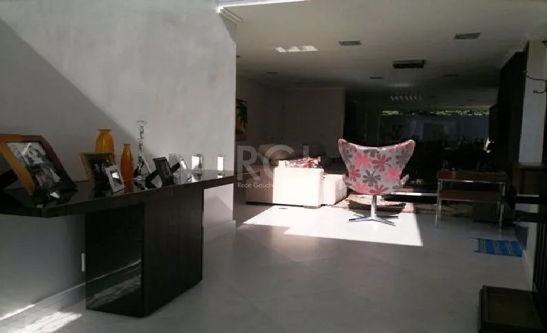 Imagem Casa Condominio para Venda - 380m², 3 dormitórios, sendo 3 suítes e 3 vagas