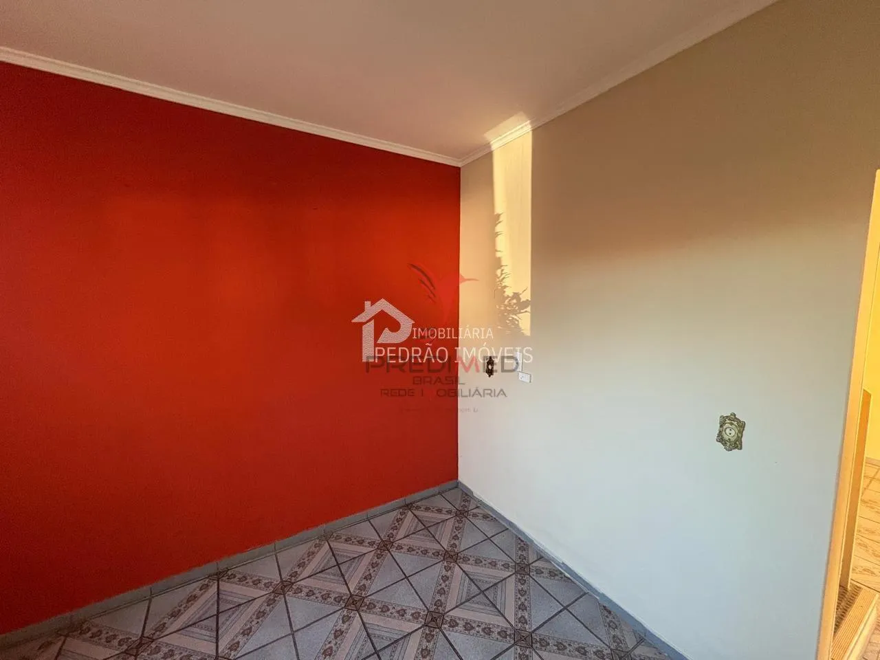 Imagem Sobrado de 2 quartos, 158m² no bairro Parque Residencial Elizabeth, em Lençóis Paulista