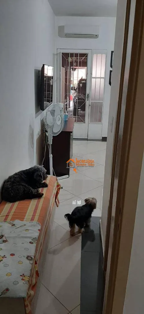Imagem Sobrado com 2 dormitórios à venda, 55 m² por R$ 372.000,00 - Jardim Presidente Dutra - Guarulhos/SP