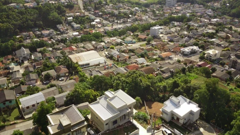 Imagem Casa para Venda em Concórdia, Nações, 3 dormitórios, 1 suíte, 1 banheiro