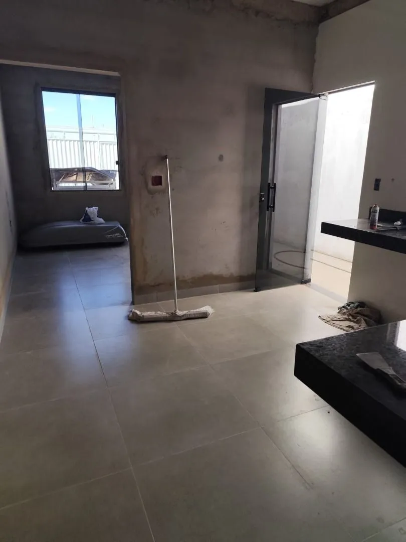 Imagem Casa com 2 dormitórios à venda, 60 m² por R$ 250.000,00 - Sorriso - Patos de Minas/MG