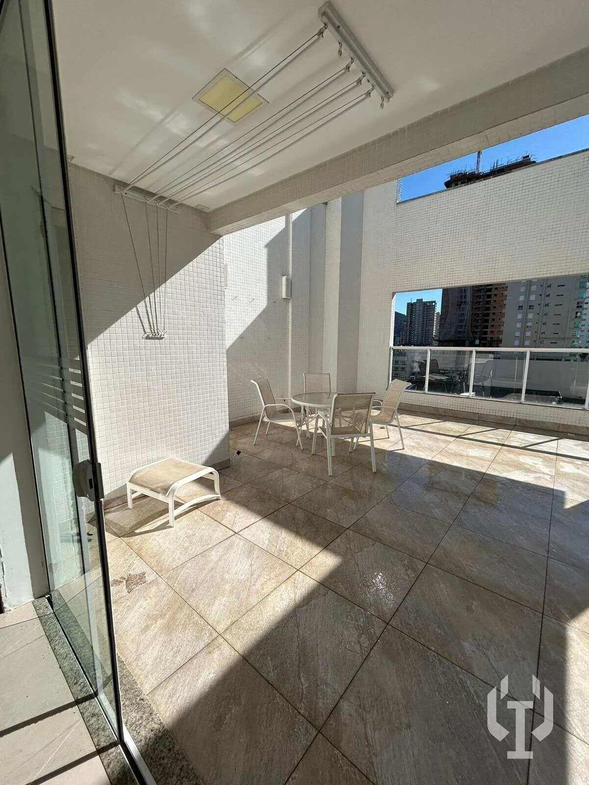 Imagem Apartamento à venda, no Norma Perfol, em Itapema, Centro, com 2 quartos, 220m2