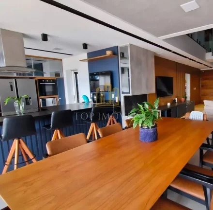 Imagem SOBRADO LUXUOSO EM CONDOMÍNIO FECHADO – 279m² | ALTO PADRÃO | VISTA LIVRE | PISCINA | SJC