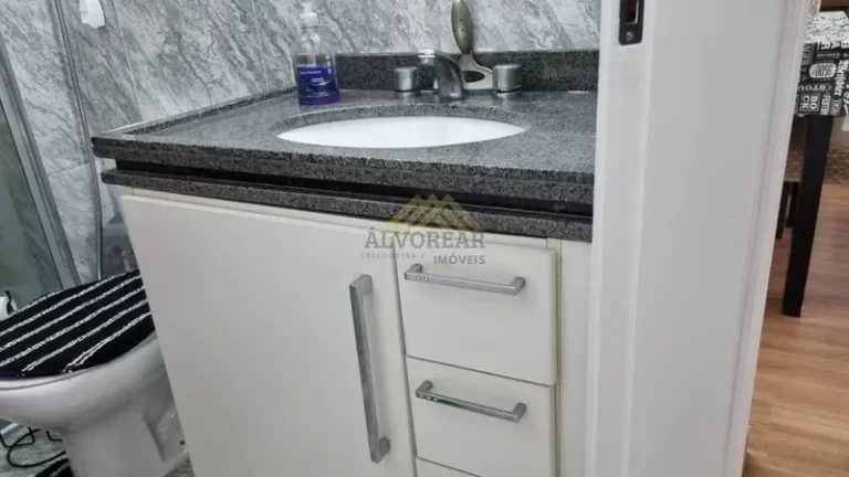 Imagem Oportunidade Única na Vila Vermelha!