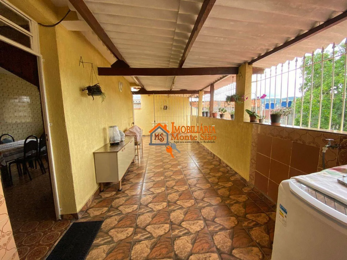 Imagem Casa com 3 dormitórios à venda, 180 m² por R$ 500.000,00 - Cidade Soberana - Guarulhos/SP