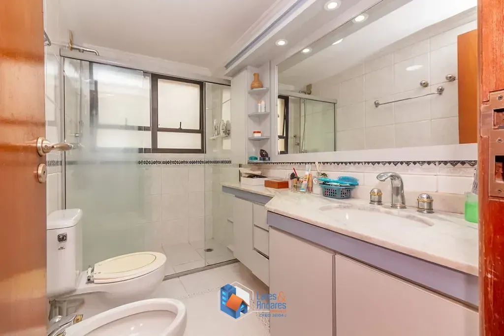 Imagem Apartamento à venda 4 Quartos 2 Suites 3 Vagas 198M² Aclimação São Paulo - SP