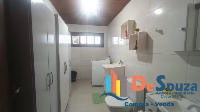 Imagem Linda residência em Bairro Humaitá!