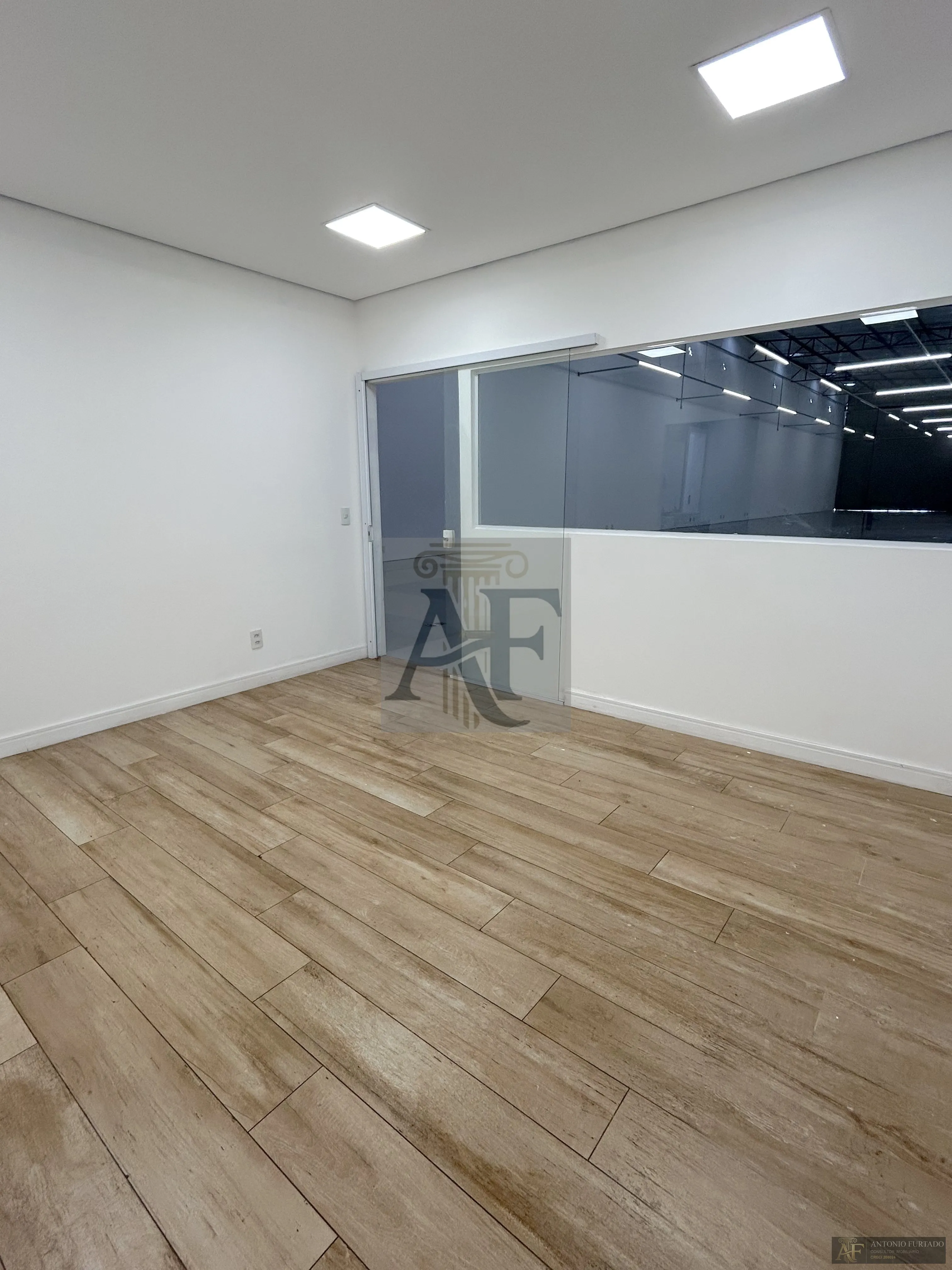Imagem Comercial para alugar em Vila Regente Feijó, São Paulo