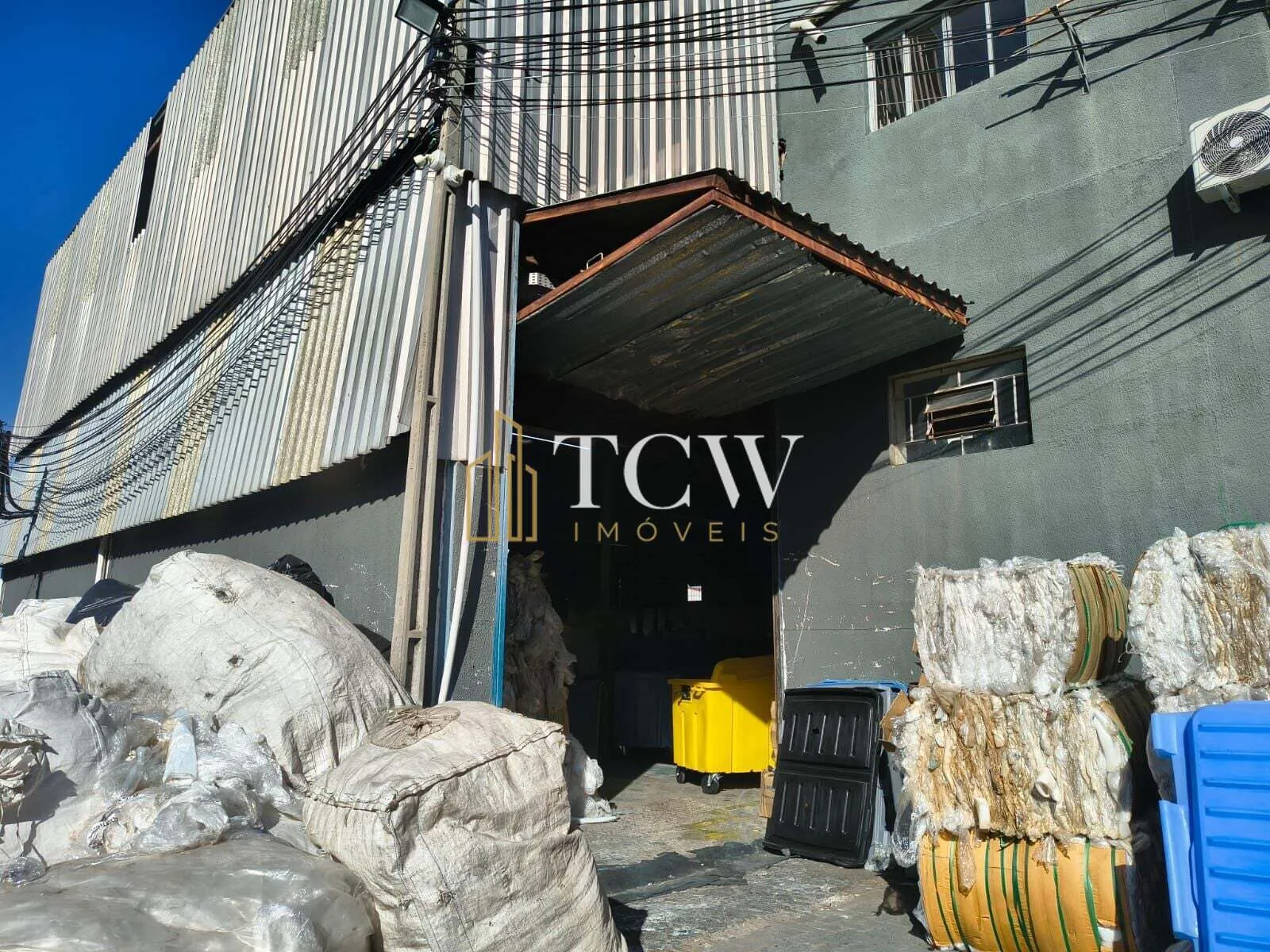 Imagem Galpão Comercial/Industrial para Locação na Capela | 2.521 m² Construídos | Terreno de 2.590 m² | Vinhedo/SP