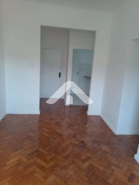Imagem Apartamento Reformado no Jacaré - 2 Quartos, Financia FGTS