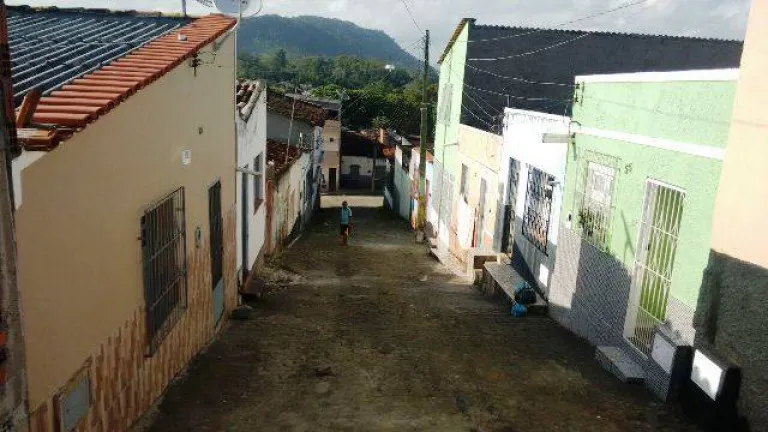 Imagem Casa com 2 Quartos à Venda, 140 m² em Jardim Zaira - Mauá