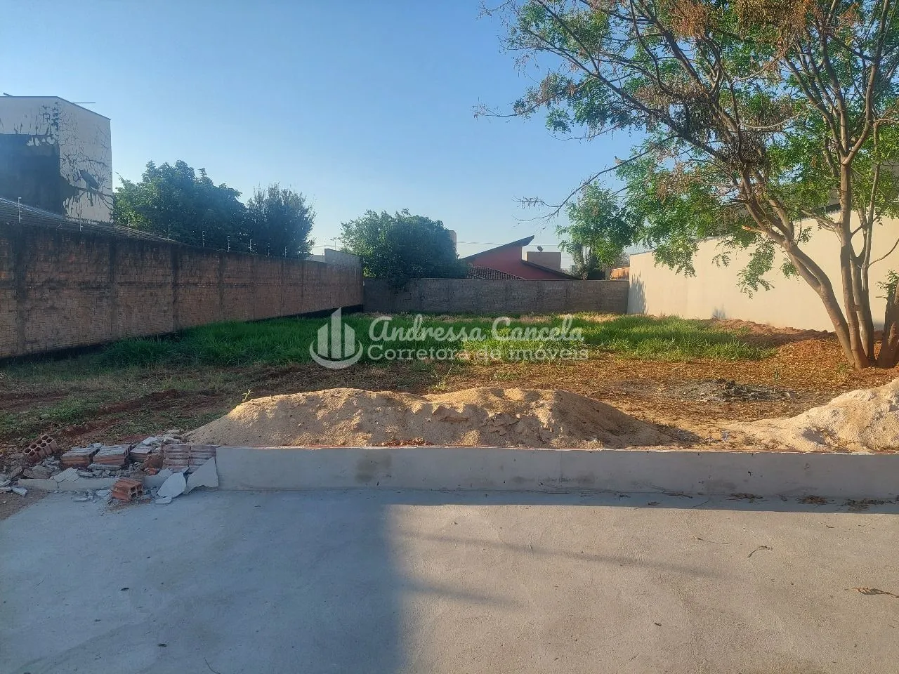 Foto do imóvel Terreno à venda, 720 m² por R$ 560.000,00 - Jardim Moysés Miguel Haddad em Jardim Moysés Miguel Haddad, São José do Rio Preto - SP