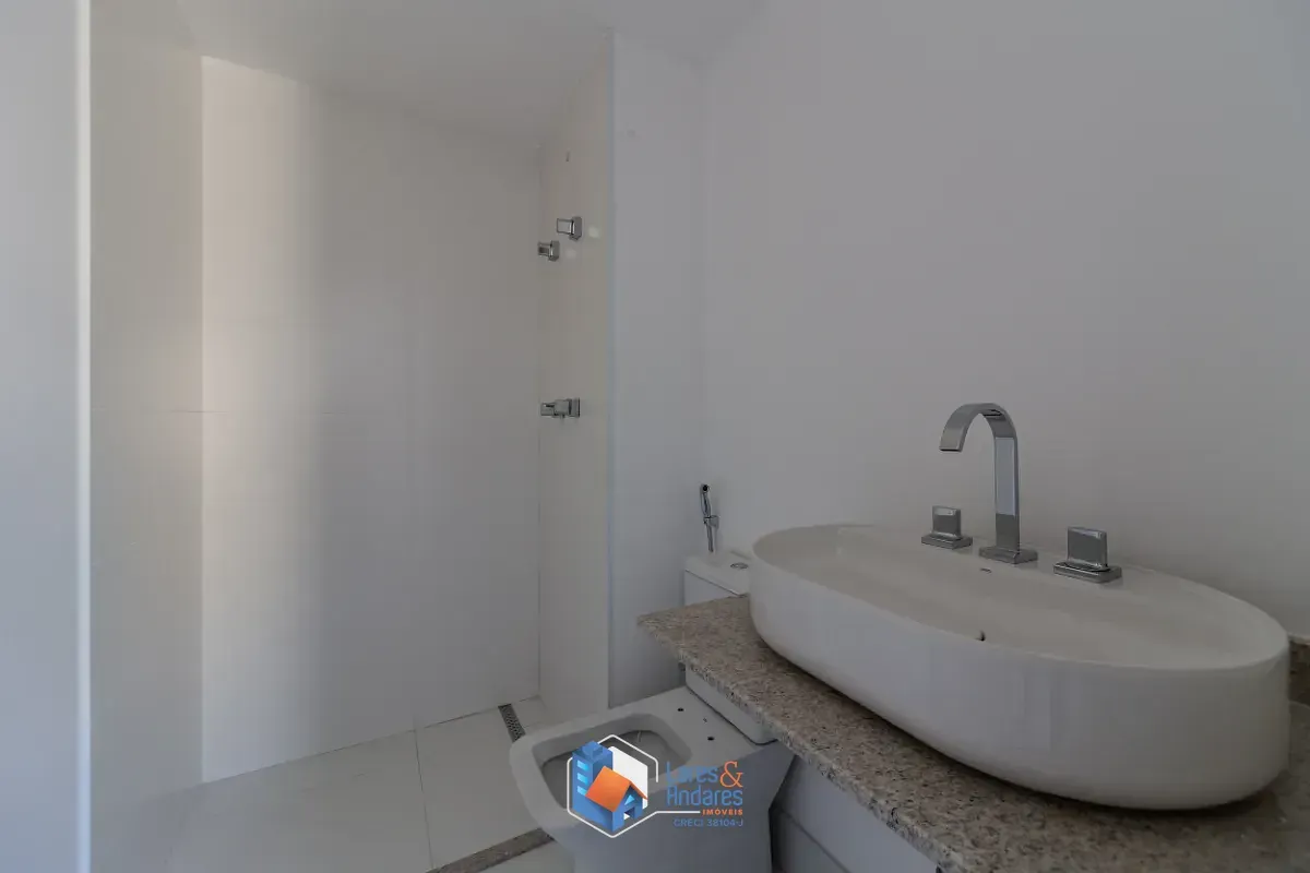 Imagem Apartamento para venda em Campo Belo com 3 quartos, sendo 3 suítes, 125m²