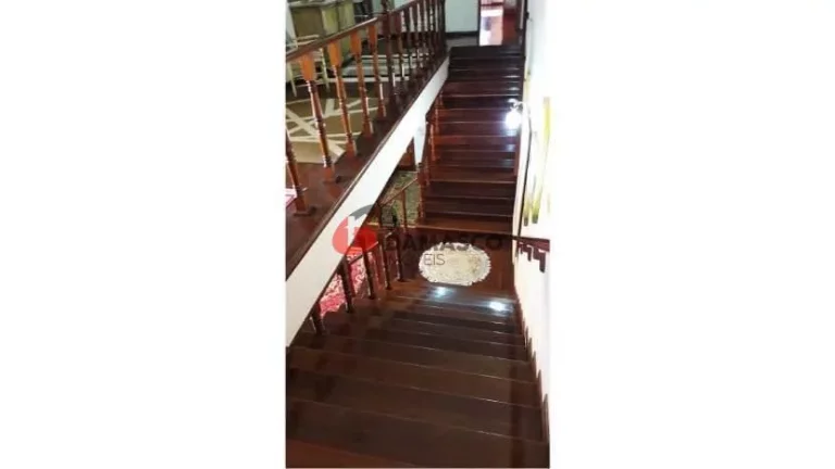 Imagem Sobrado à venda 3 Quartos, 3 Suítes, 6 Vagas, 800M², Osvaldo Cruz, São Caetano do Sul - SP