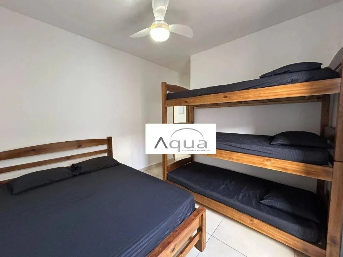 Imagem Casa para Venda em Mongaguá, Plataforma, 2 dormitórios, 2 suítes, 1 banheiro, 1 vaga