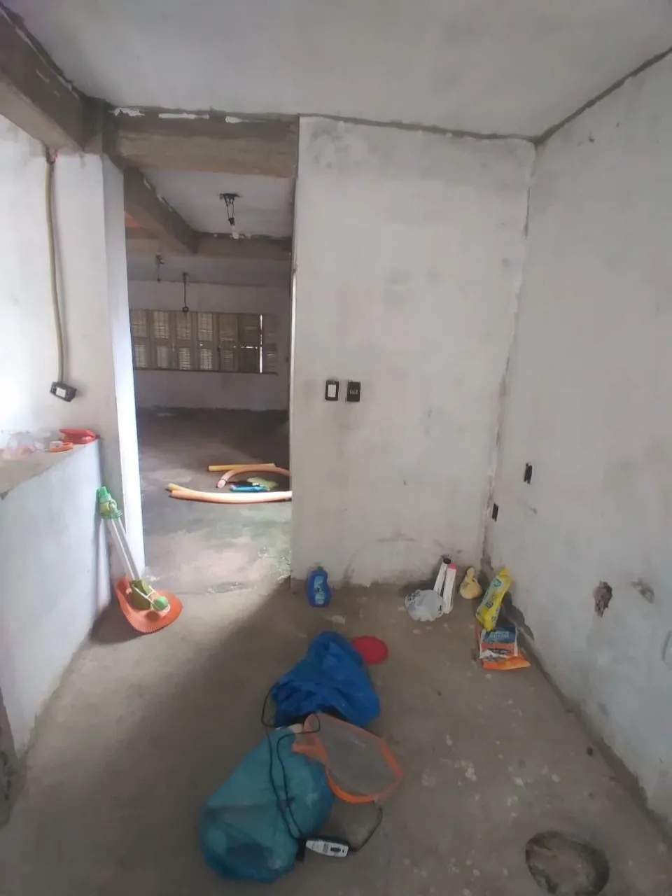Imagem Sobrado no bairro Aberta dos Morros - 3 dormitórios - 1 suíte