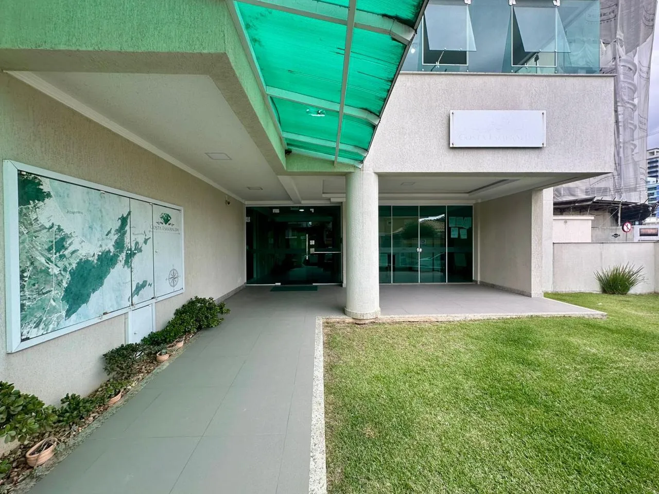 Imagem Apartamento à venda com 180m2 por R$ 2.000.000,00