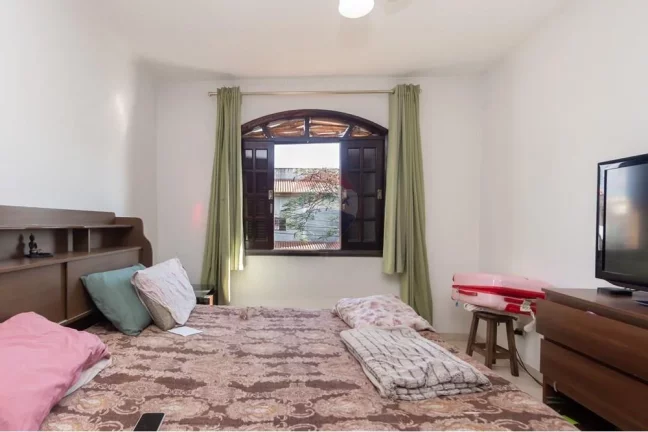 Imagem Linda casa a Venda 130m² Vila marari 3 dorms 1 suíte 2 Vagas edícula e churrasqueira