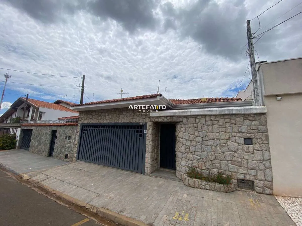 Foto do imóvel Casa à venda em Franca, Vila Formosa, com 3 quartos, 186m2
