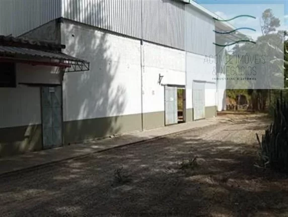 Imagem Galpões para locação em Aluminio no bairro Vila Industrial