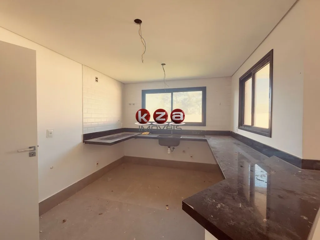Imagem Casa a venda no Condomínio Villa Arte 28 em Vinhedo-SP: 3 suítes, 2 salas e 140m² de área e 268 de terreno!
