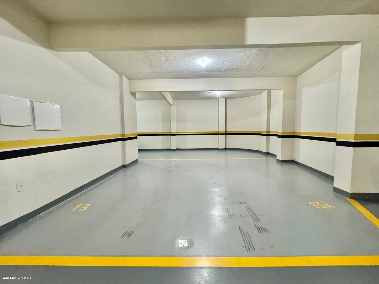 Imagem Apartamento para Venda em Itapema, Meia Praia, 3 dormitórios, 3 suítes, 4 banheiros, 4 vagas