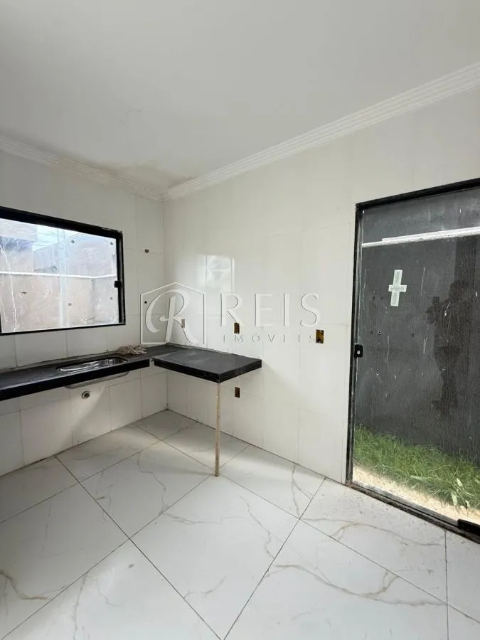 Imagem Casa para Venda em Rio das Ostras, Enseada das Gaivotas, 2 dormitórios, 1 suíte, 2 banheiros, 4 vagas