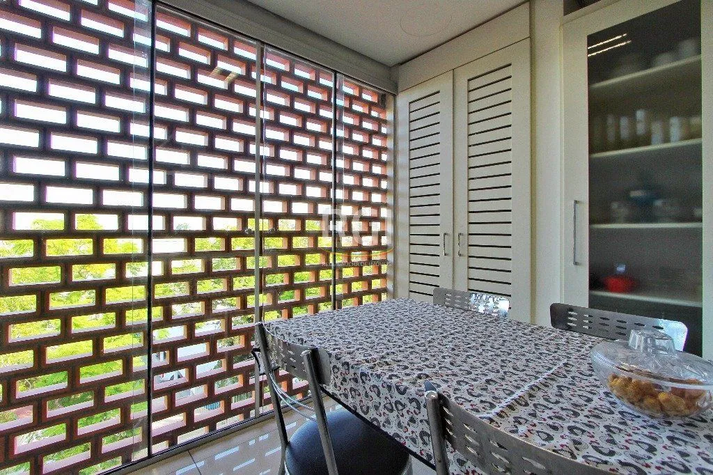 Imagem Cobertura para Venda - 177.81m², 3 dormitórios, sendo 1 suites, 1 vaga - Teresópolis