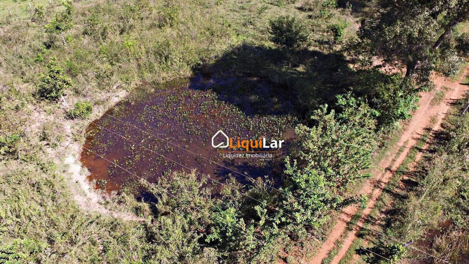 Imagem Chácara à Venda em Piraputanga com Fundo para o Rio Aquidauana, 6,5 Hectares e Casa Sede Completa