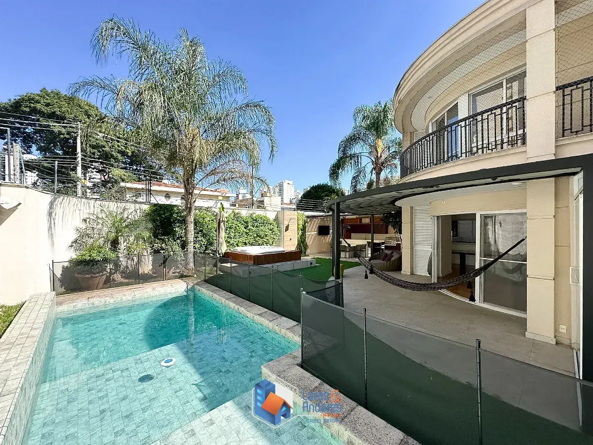 Imagem Casa no condomínio Quadra Real para venda com 3 quartos, sendo 3 suítes, 450m²