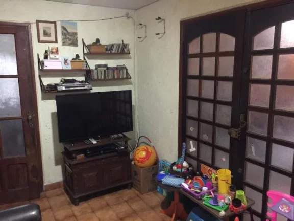 Imagem CASA COM 5 DORMITÓRIOS À VENDA, 347 M² POR R$ 1.100.000,00 - ENCRUZILHADA - SANTOS/SP