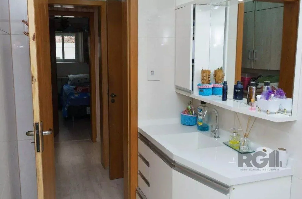 Imagem Casa 164m², 3 dormitórios, 3 vagas no bairro Jardim Carvalho