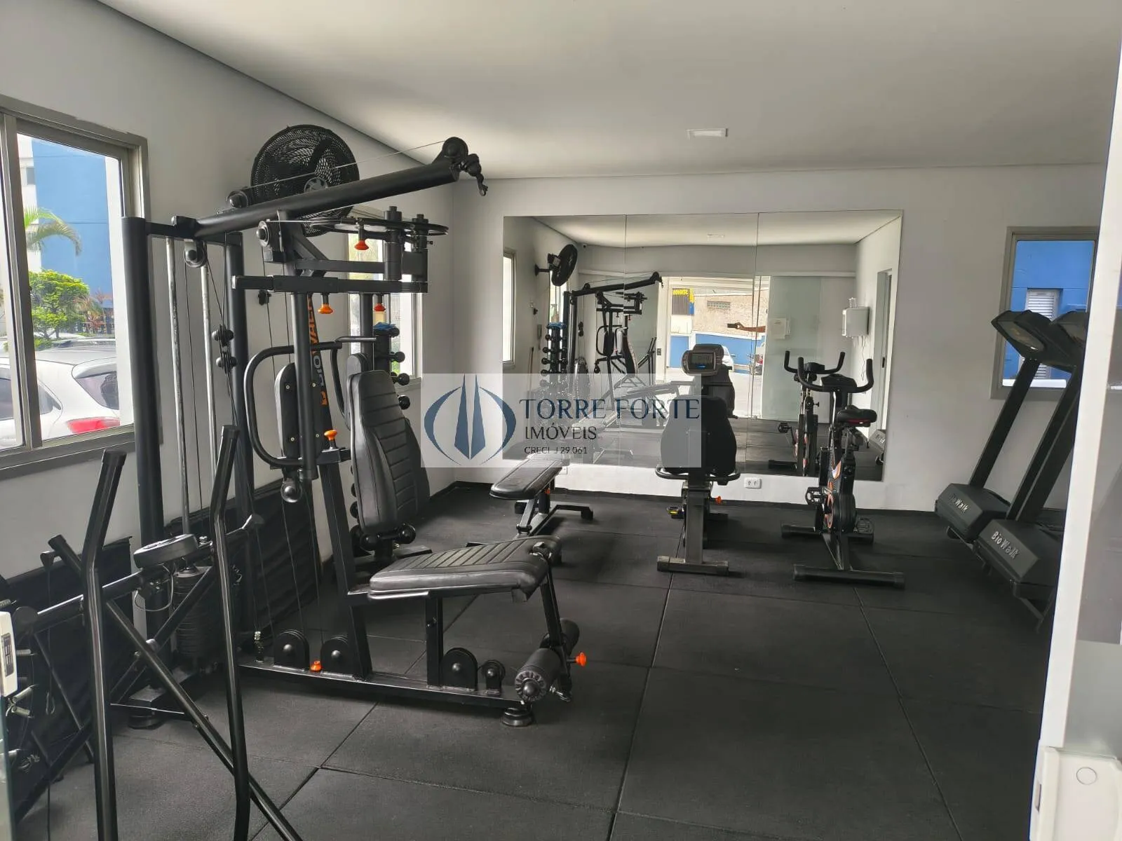 Imagem Ótimo apartamento com 67 m², 3 dormitórios, 1 banheiro, 1 vaga de garagem.