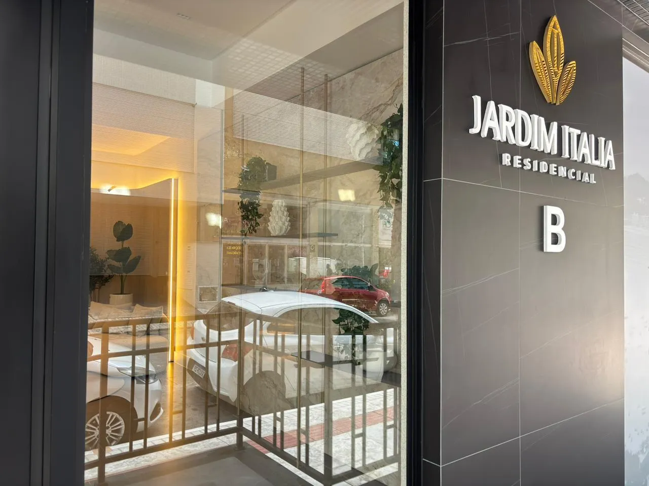 Imagem Apartamento à venda com 177m2 por R$ 3.250.000,00
