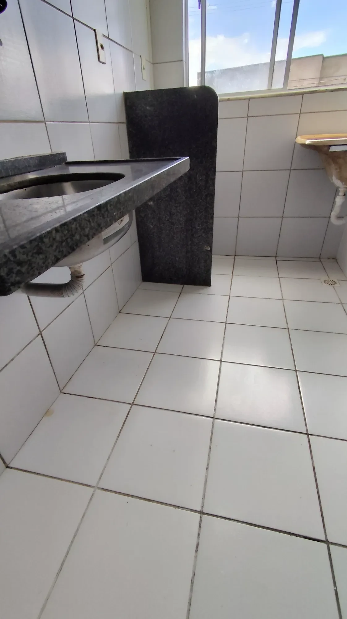 Imagem Apartamento com 2 Quartos para Alugar, 57 m² em Cohama - São Luís
