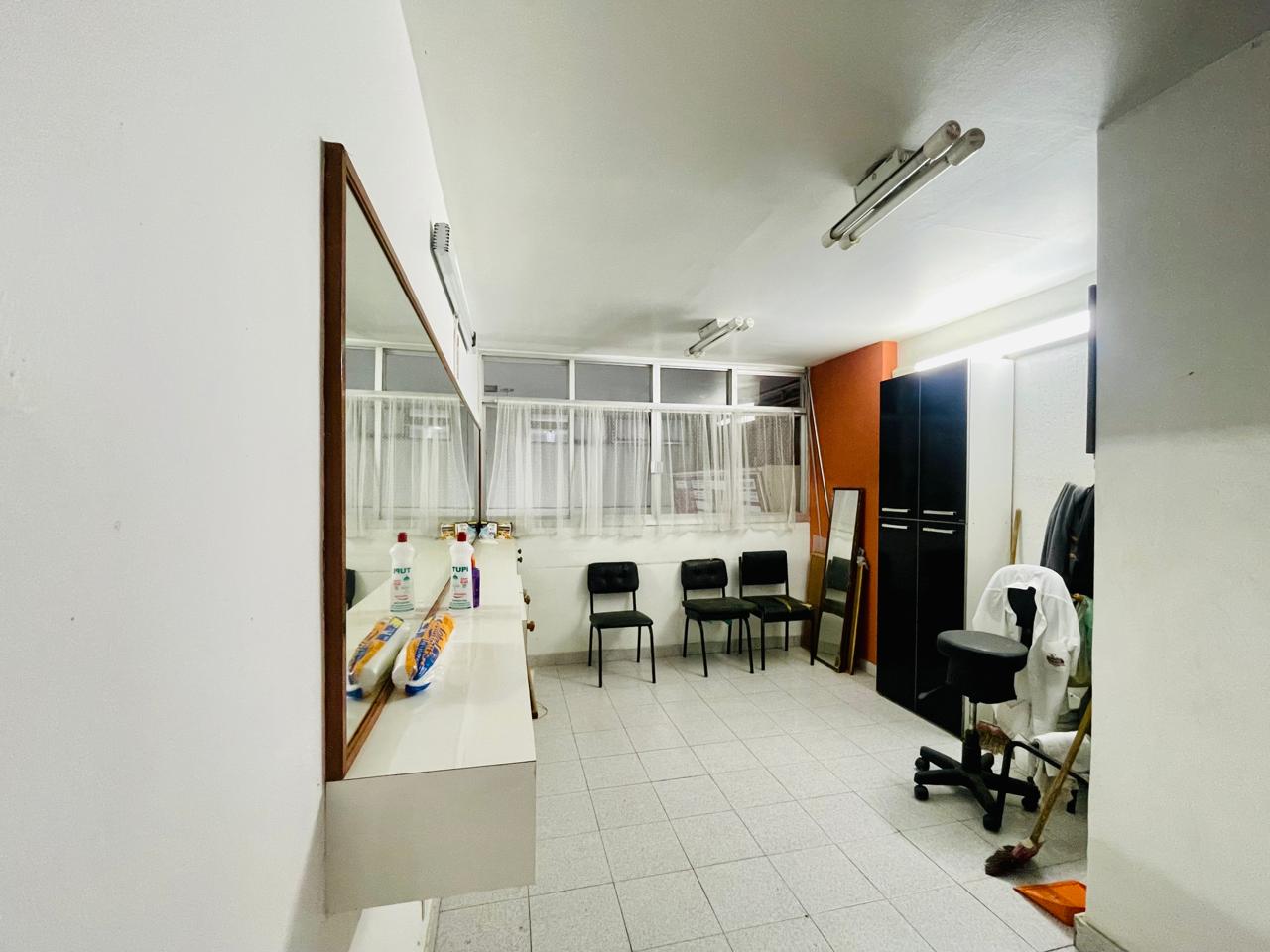 Foto do imóvel: Loja à Venda, 33 m²em Várzea - Teresópolis