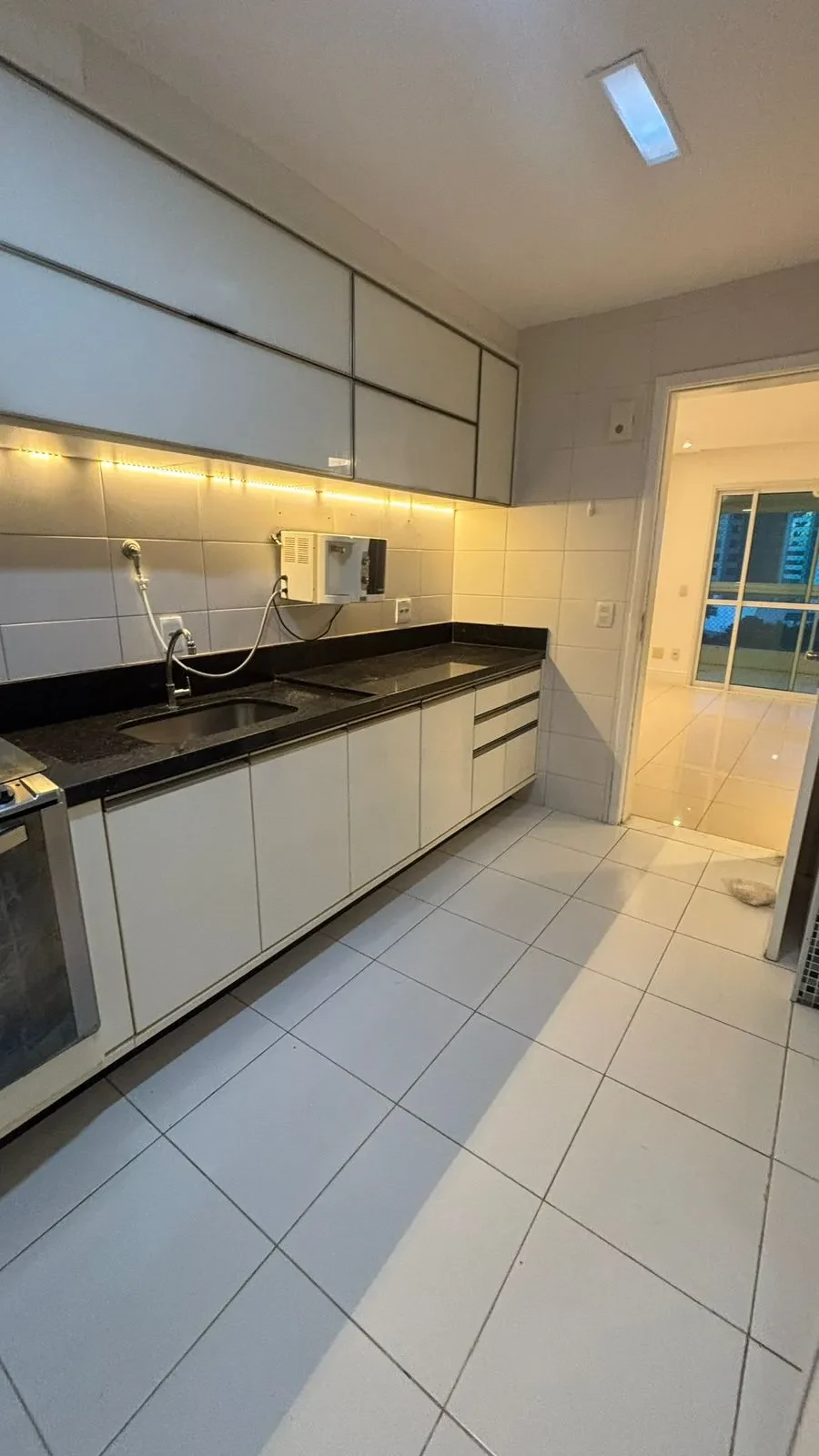 Imagem Apartamento com 4 Quartos à Venda, 141 m² em Alphaville I - Salvador