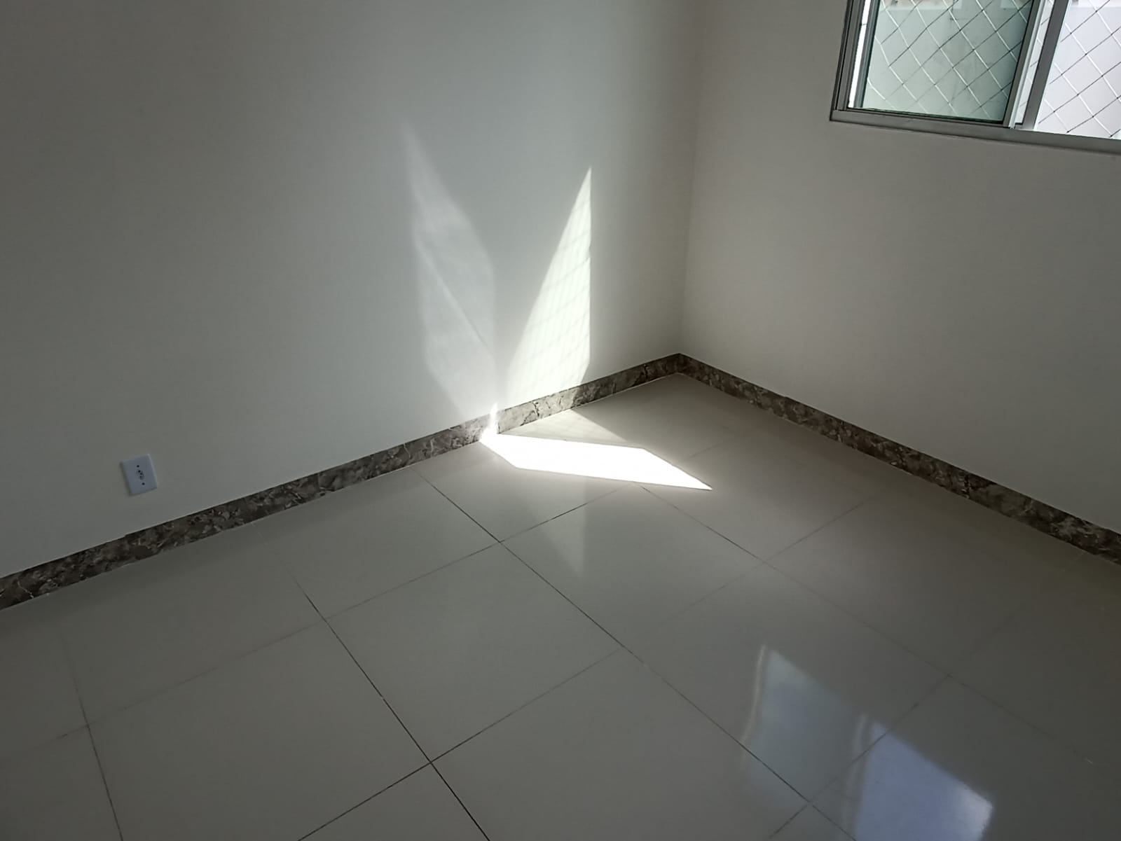 Imagem Apartamento com 2 Quartos para Alugar, 42 m² em Boa União (Abrantes) - Camaçari