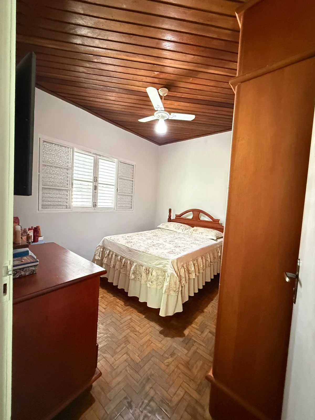 Imagem Casa com 2 Quartos à Venda, 300 m² em Vila Haro - Sorocaba
